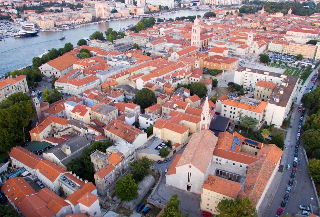 Apartments & Rooms Andrea 2 Zadar Buitenkant foto